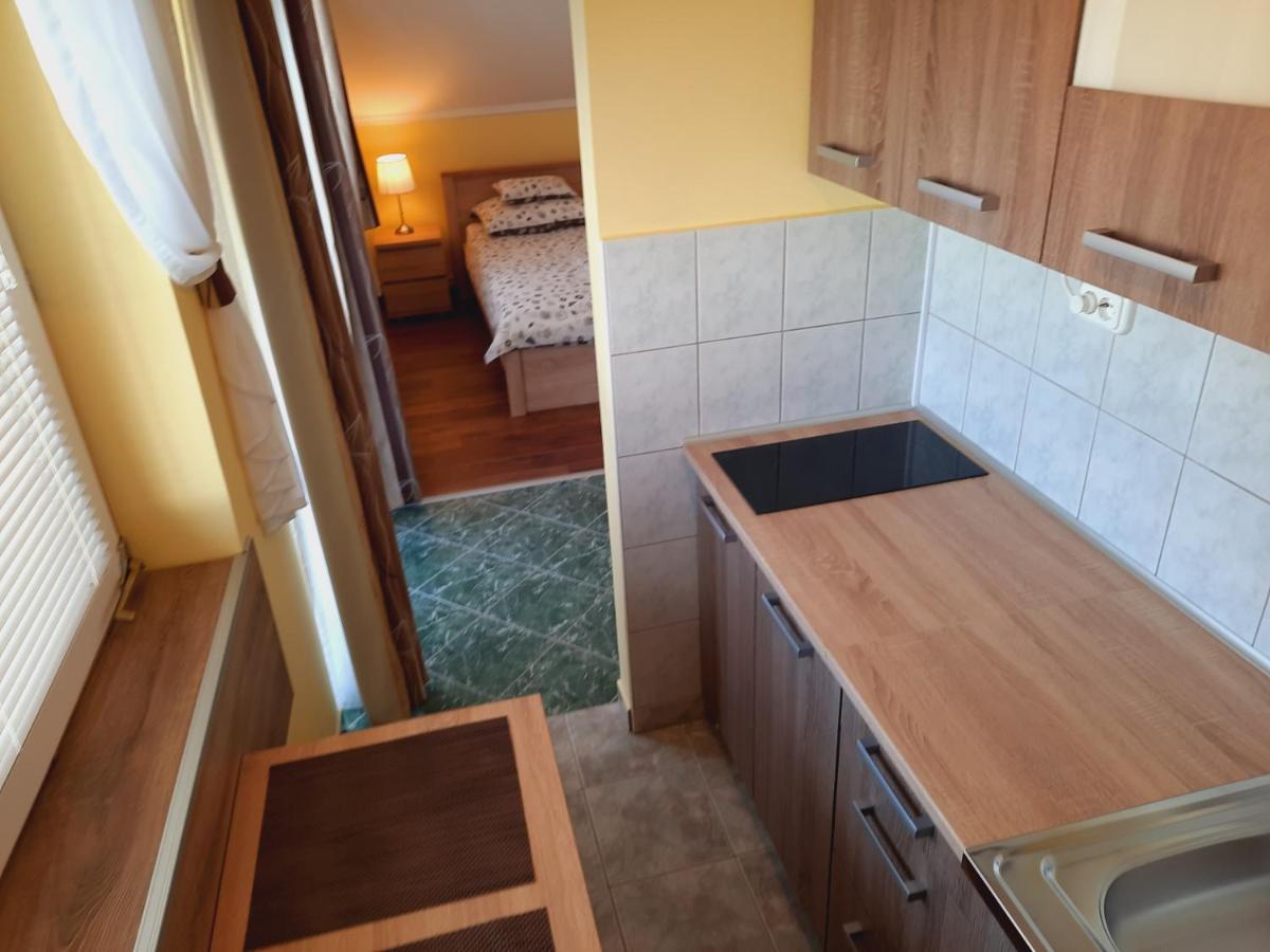 Apartmanház King Hévíz Exteriér fotografie
