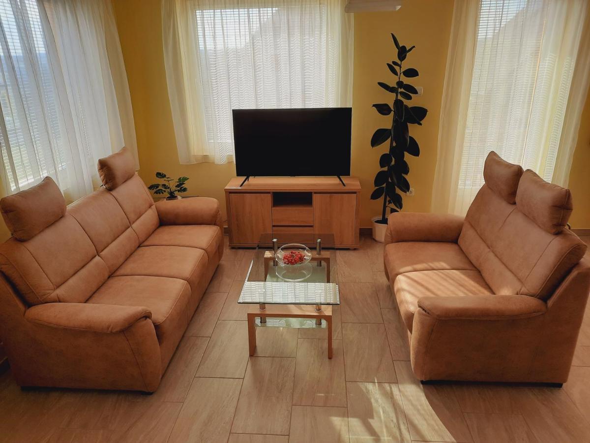Apartmanház King Hévíz Exteriér fotografie