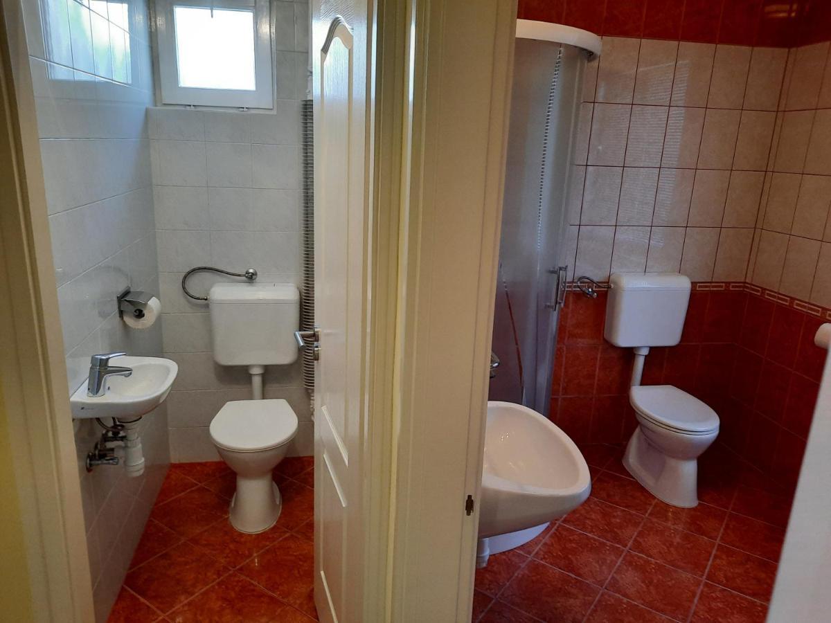 Apartmanház King Hévíz Exteriér fotografie