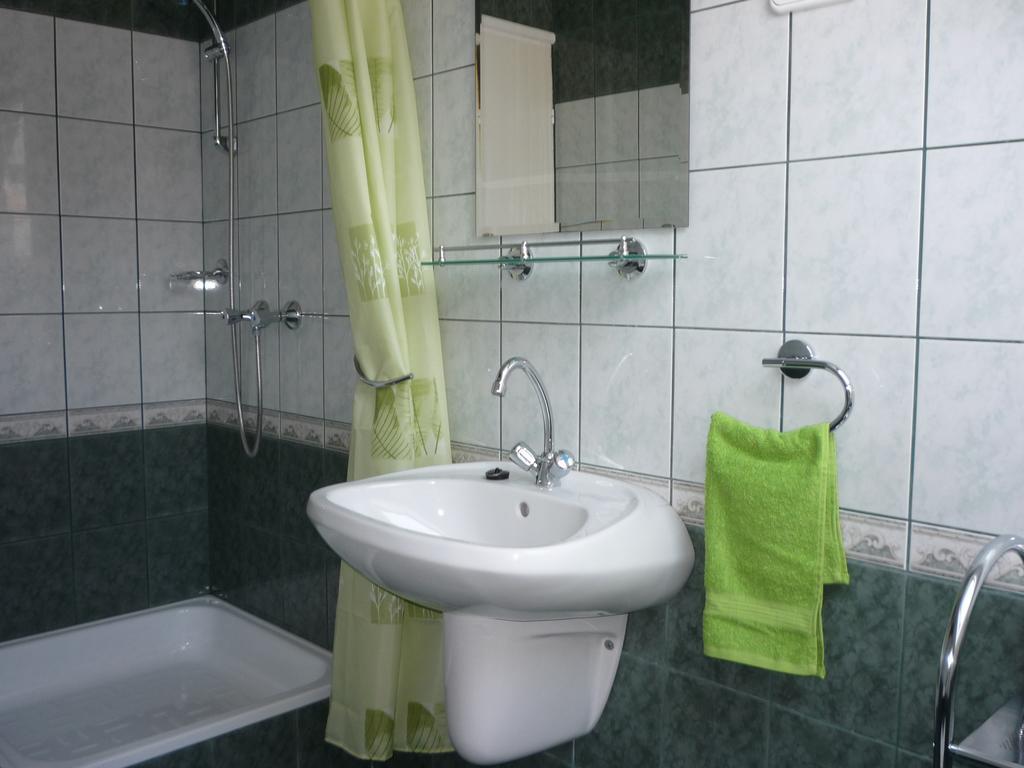 Apartmanház King Hévíz Exteriér fotografie